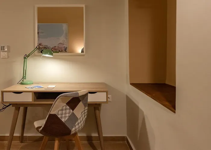 Country - * Kalamata