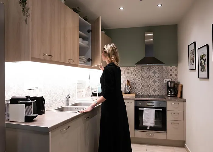 Country - Vila Kalamata